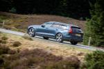 Volvo V60 D3 Inscription 2018 года (UK)